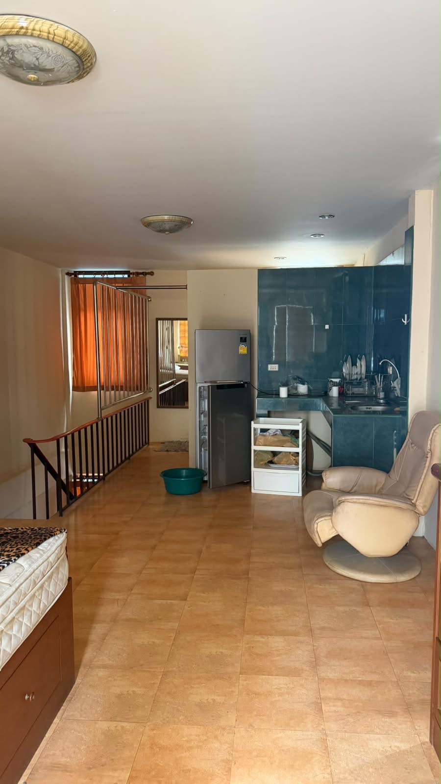 Bar for Rent — photo 4