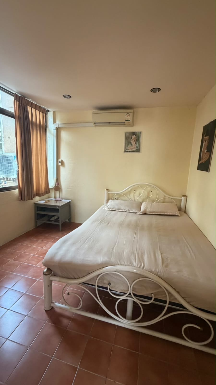 Bar for Rent — photo 13