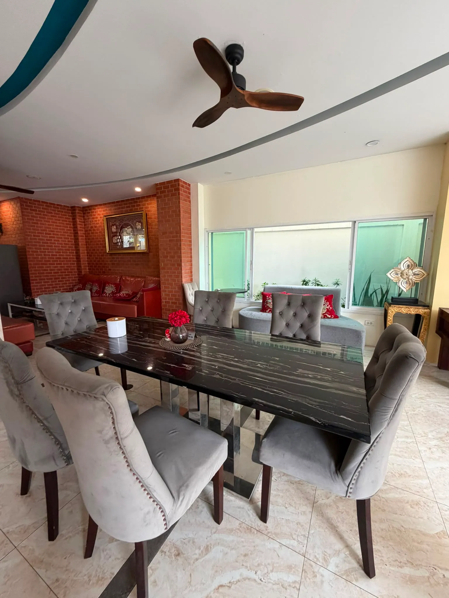 24-Room Hotel for Rent β photo 6