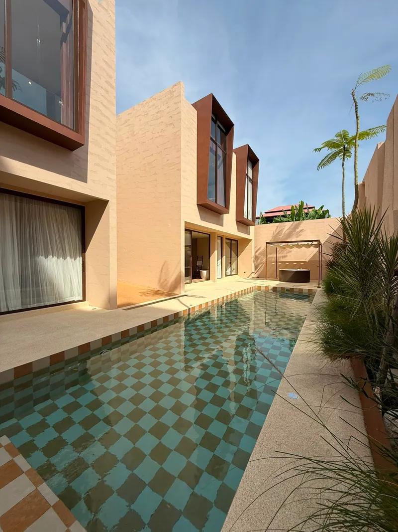 Luxury 5-Bedroom Pool Villa for Sale — Thappraya Road, Pattaya