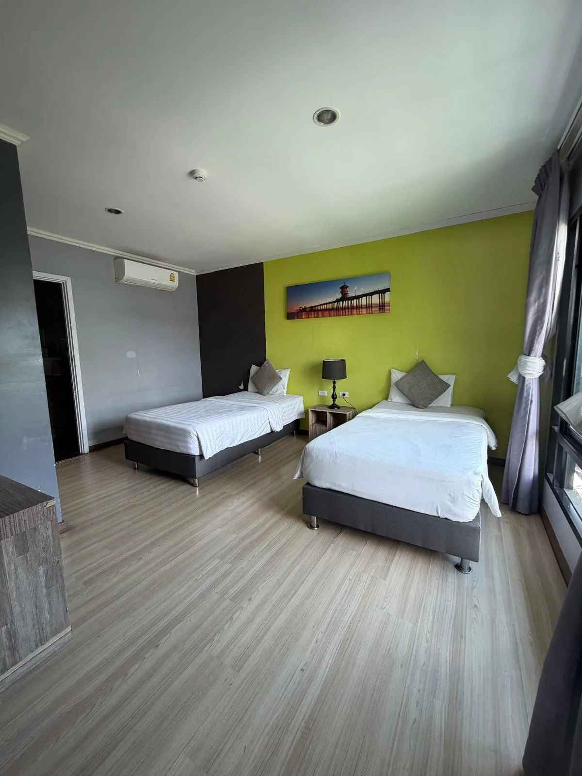 92-Room Hotel for Rent — photo 9