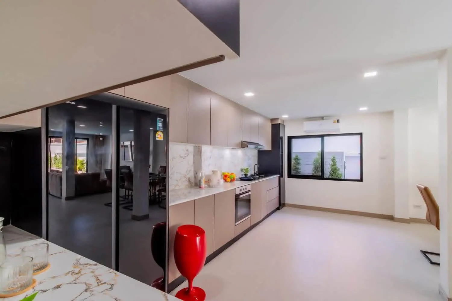 Luxury 7-Bedroom Pool Villa for Sale — photo 10