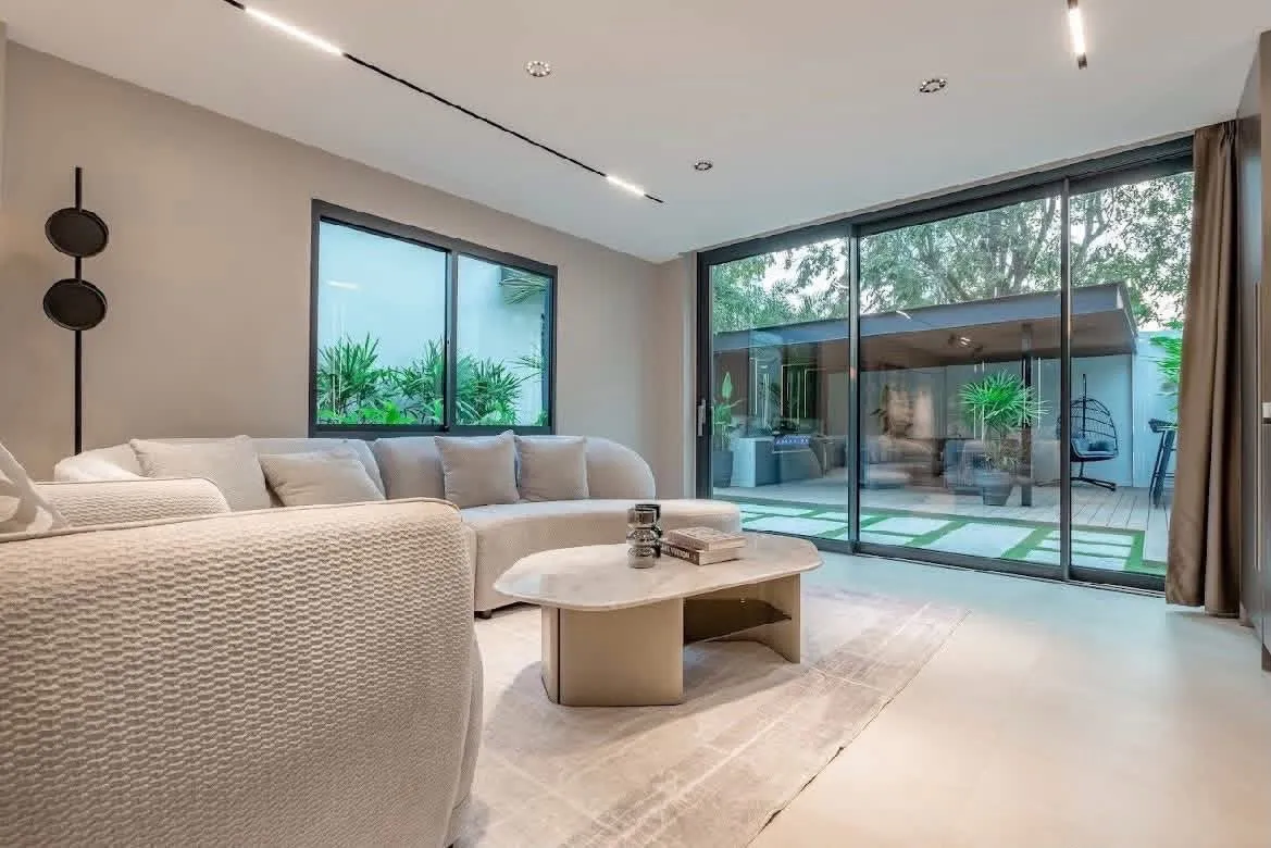 Luxury 4-Bedroom Pool Villa for Sale — photo 13