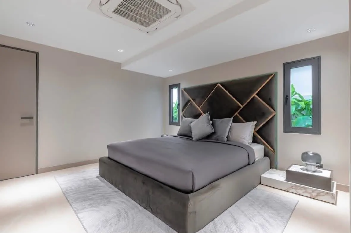 Luxury 4-Bedroom Pool Villa for Sale — photo 14