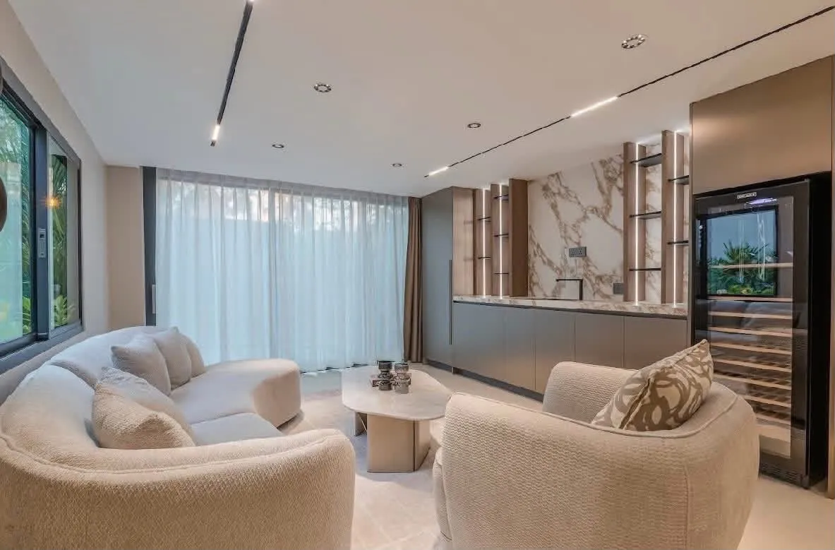 Luxury 4-Bedroom Pool Villa for Sale — photo 16