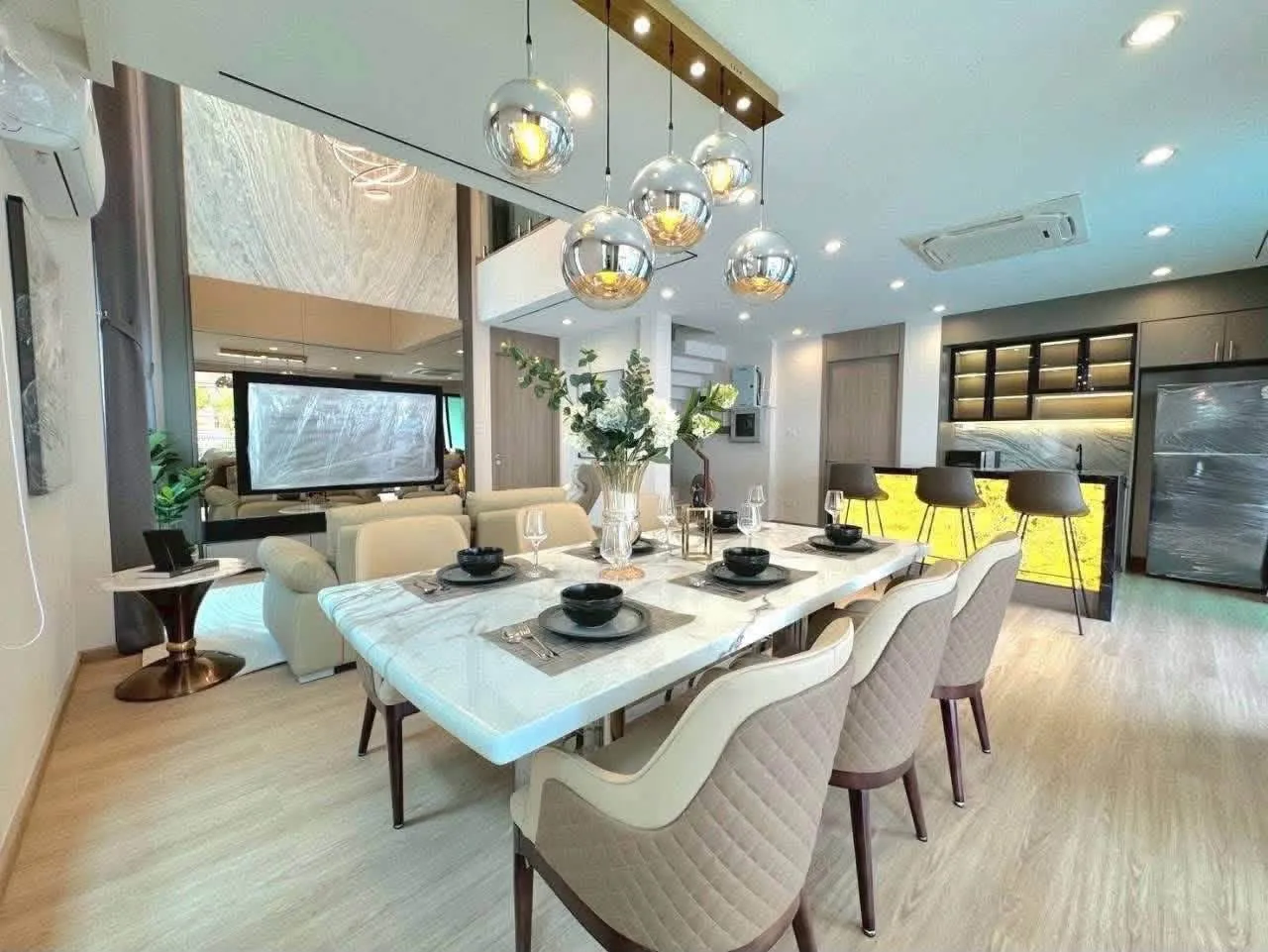 Brand-New Luxury Pool Villas for Sale โ photo 3