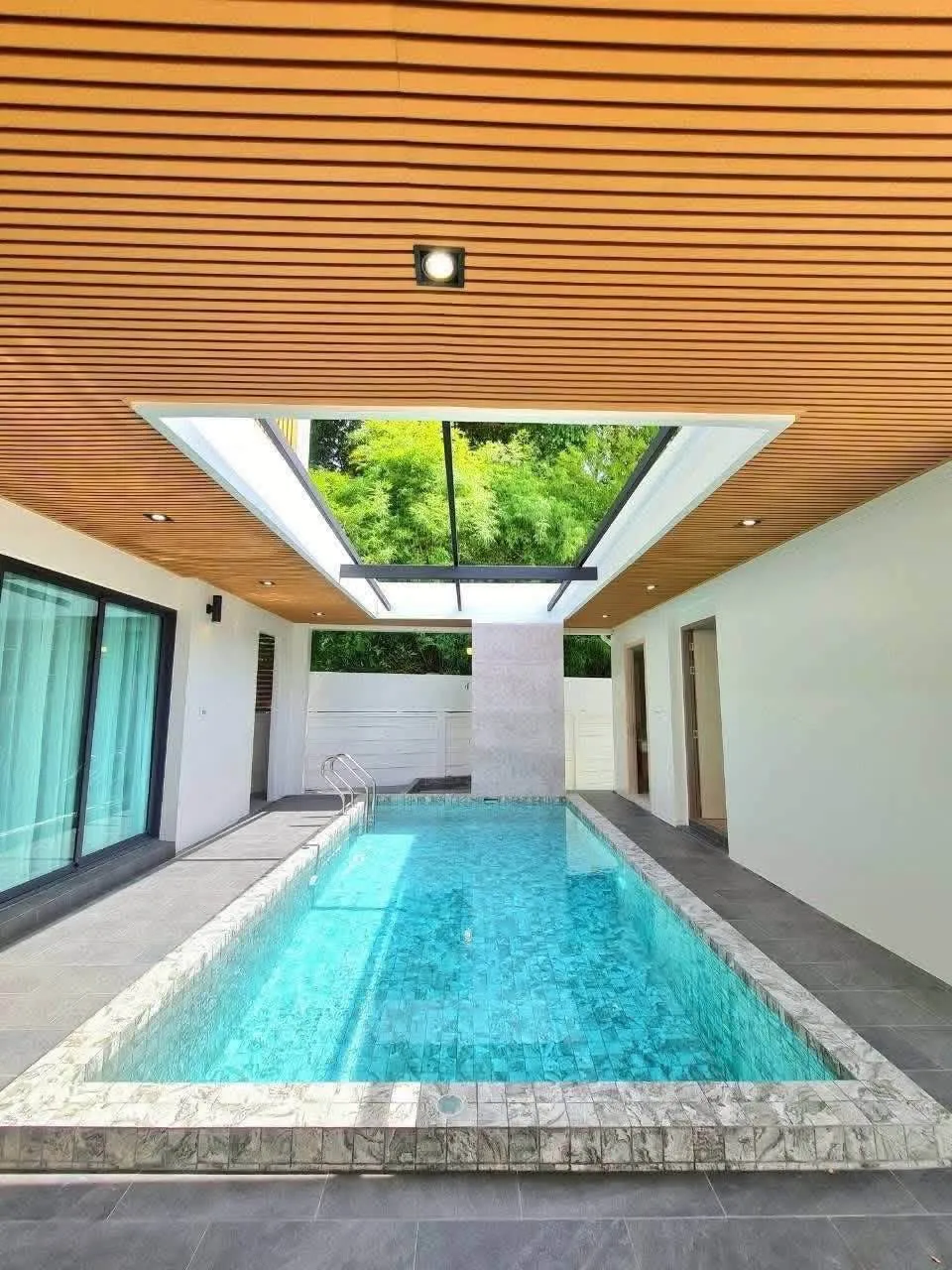 Brand-New Luxury Pool Villas for Sale โ photo 1