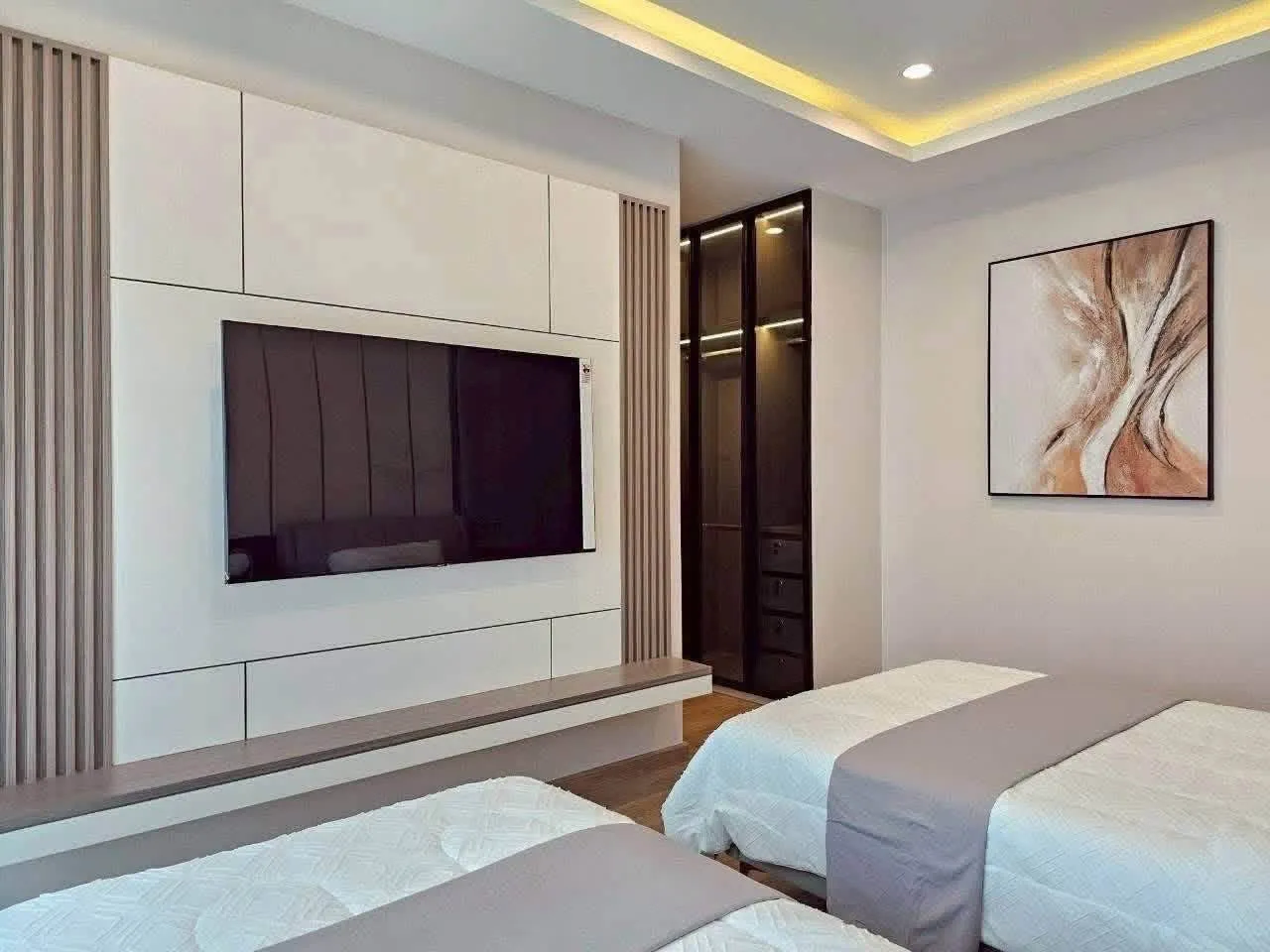 Brand-New Luxury Pool Villas for Sale โ photo 18