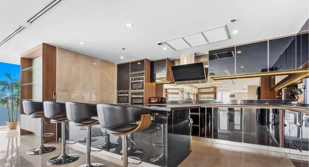 Luxury Beachfront Penthouse for Sale or Rent โ photo 8
