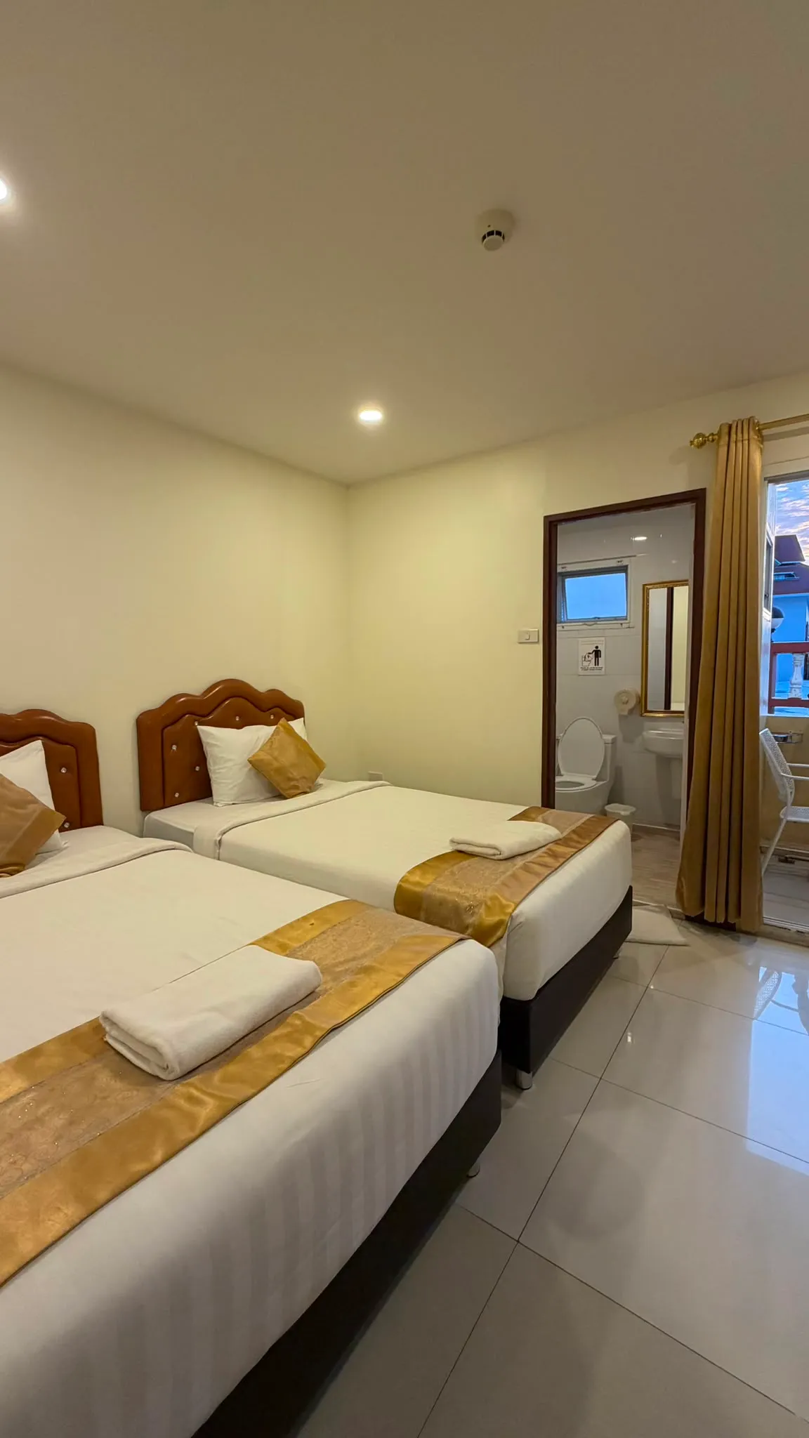 24-Room Hotel for Sale — photo 6