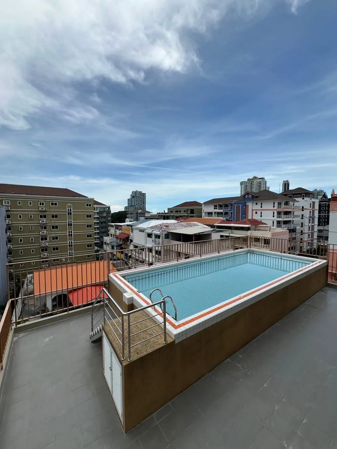 Apartment Building for Sale — photo 9