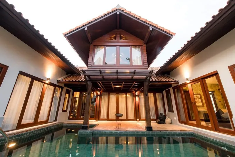 3-Bedroom Pool Villa for Rent — Pattaya, Thailand