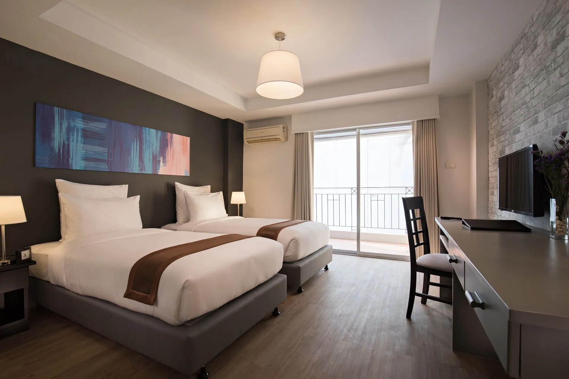 Premium 76-Room Boutique Hotel for Sale — photo 4
