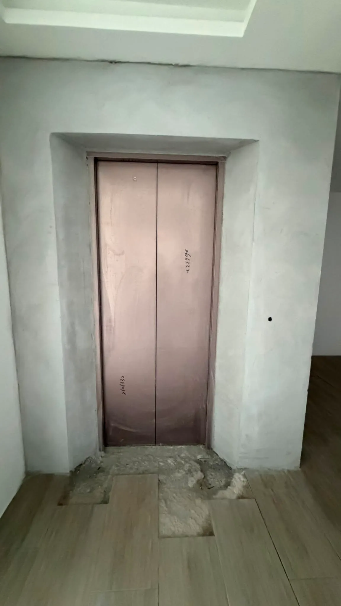 New 28-Room Hotel for Rent — photo 8