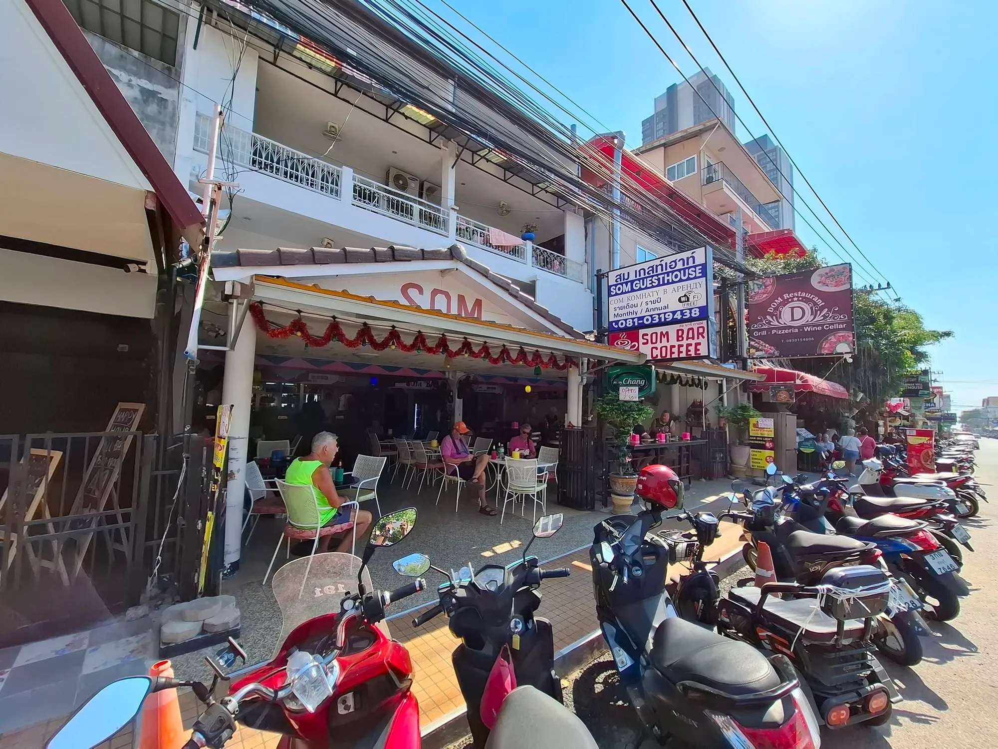 12-Room Hotel for Rent — photo 1
