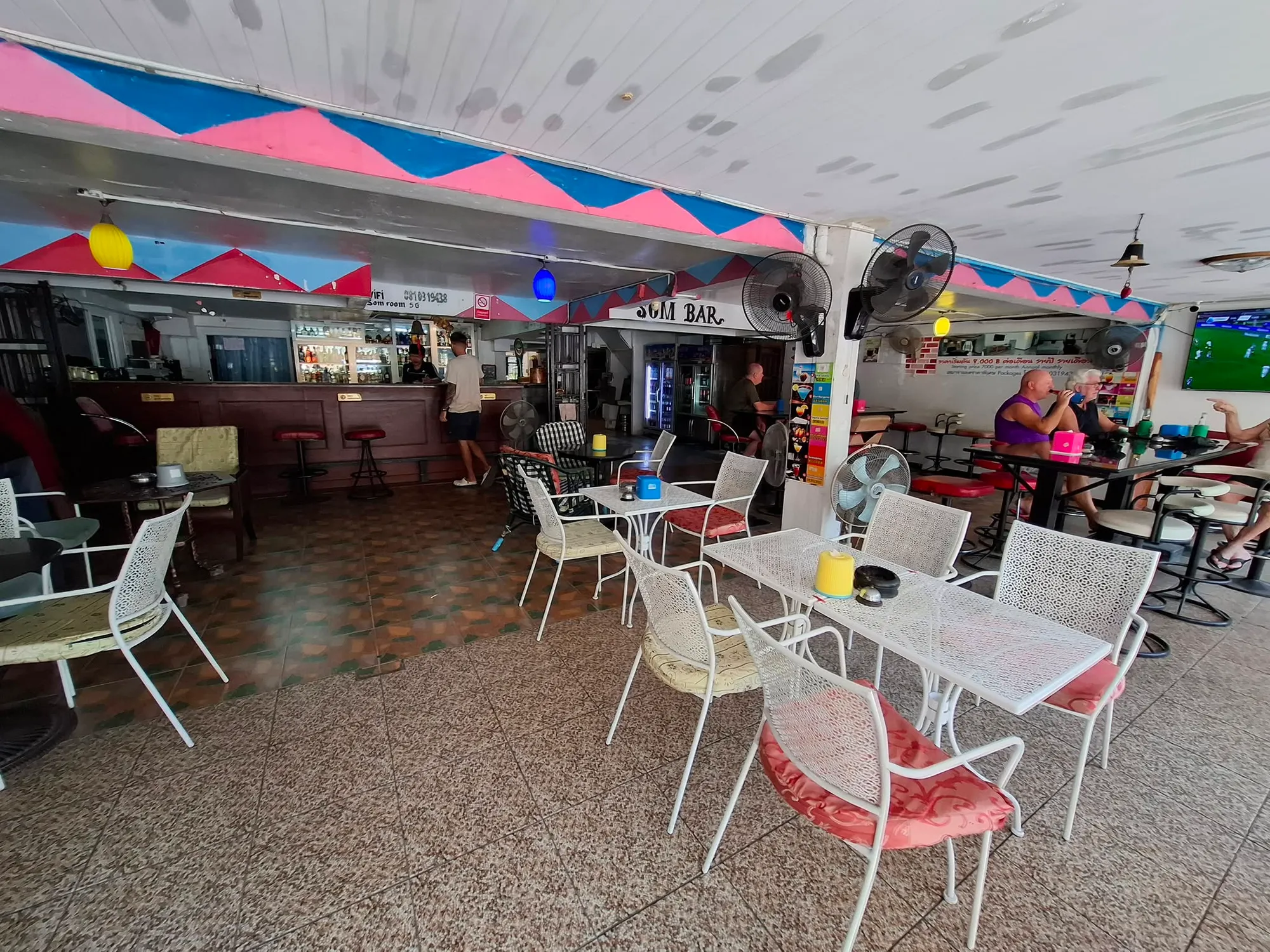 12-Room Hotel for Rent — photo 2