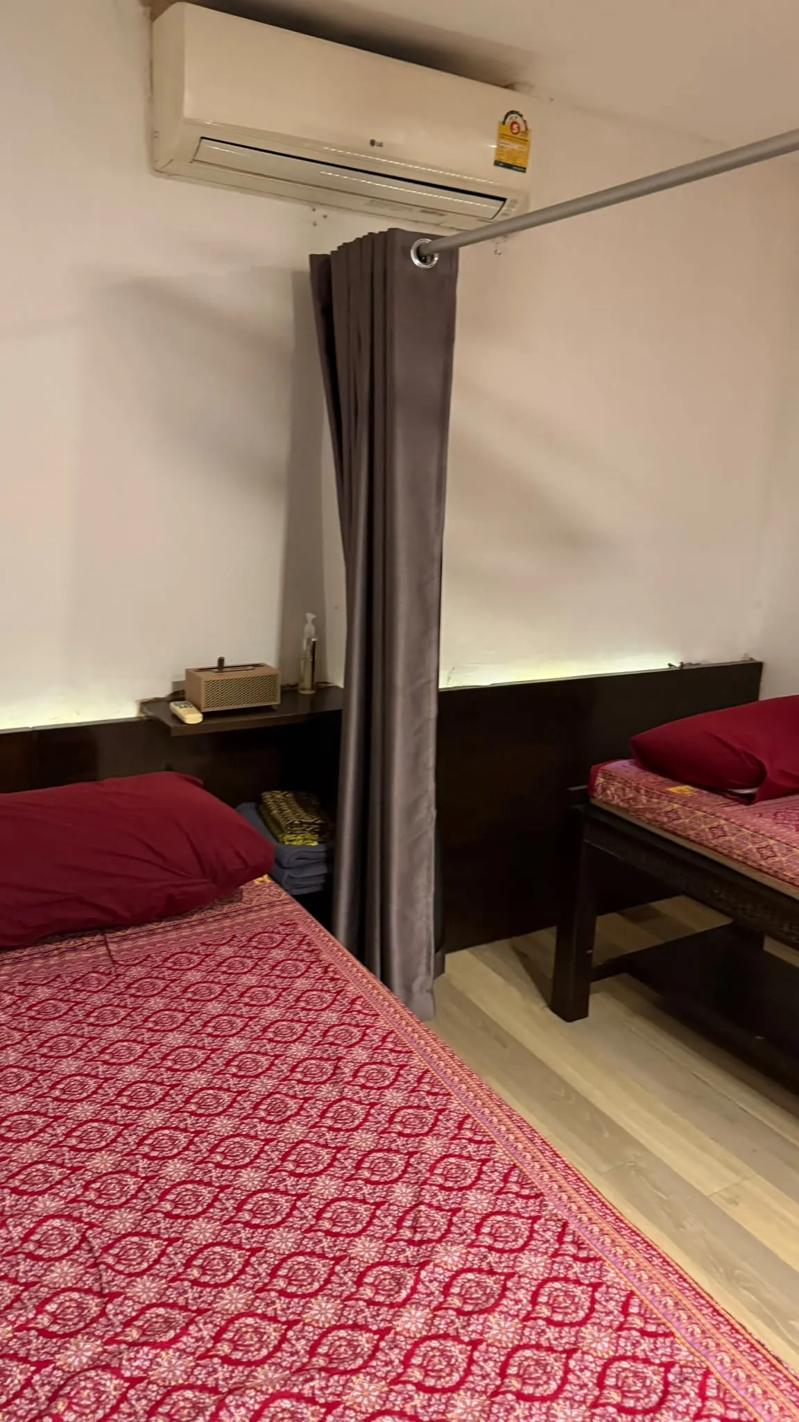 Massage Shop for Takeover — photo 5