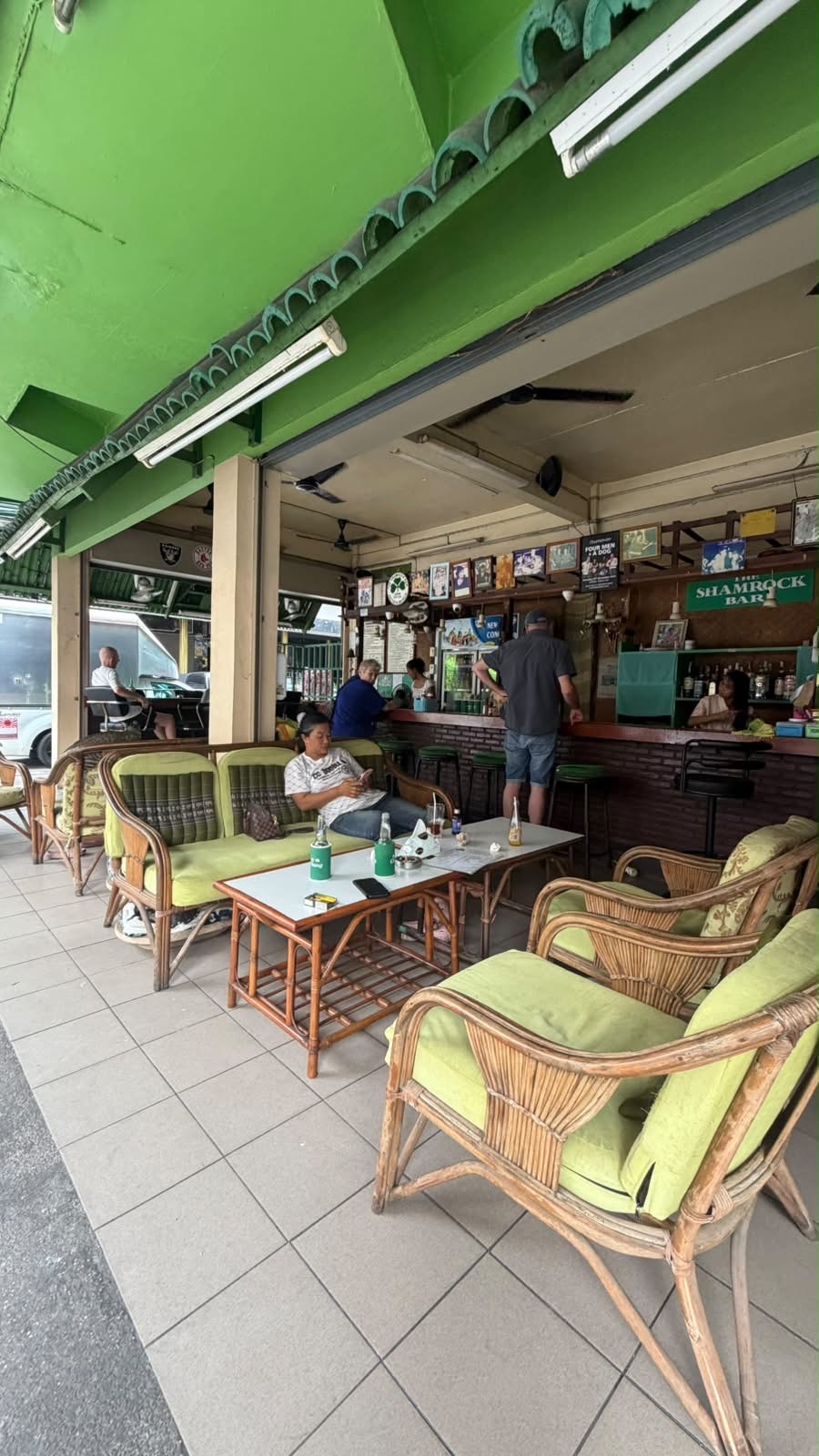 Bar for Rent — photo 2