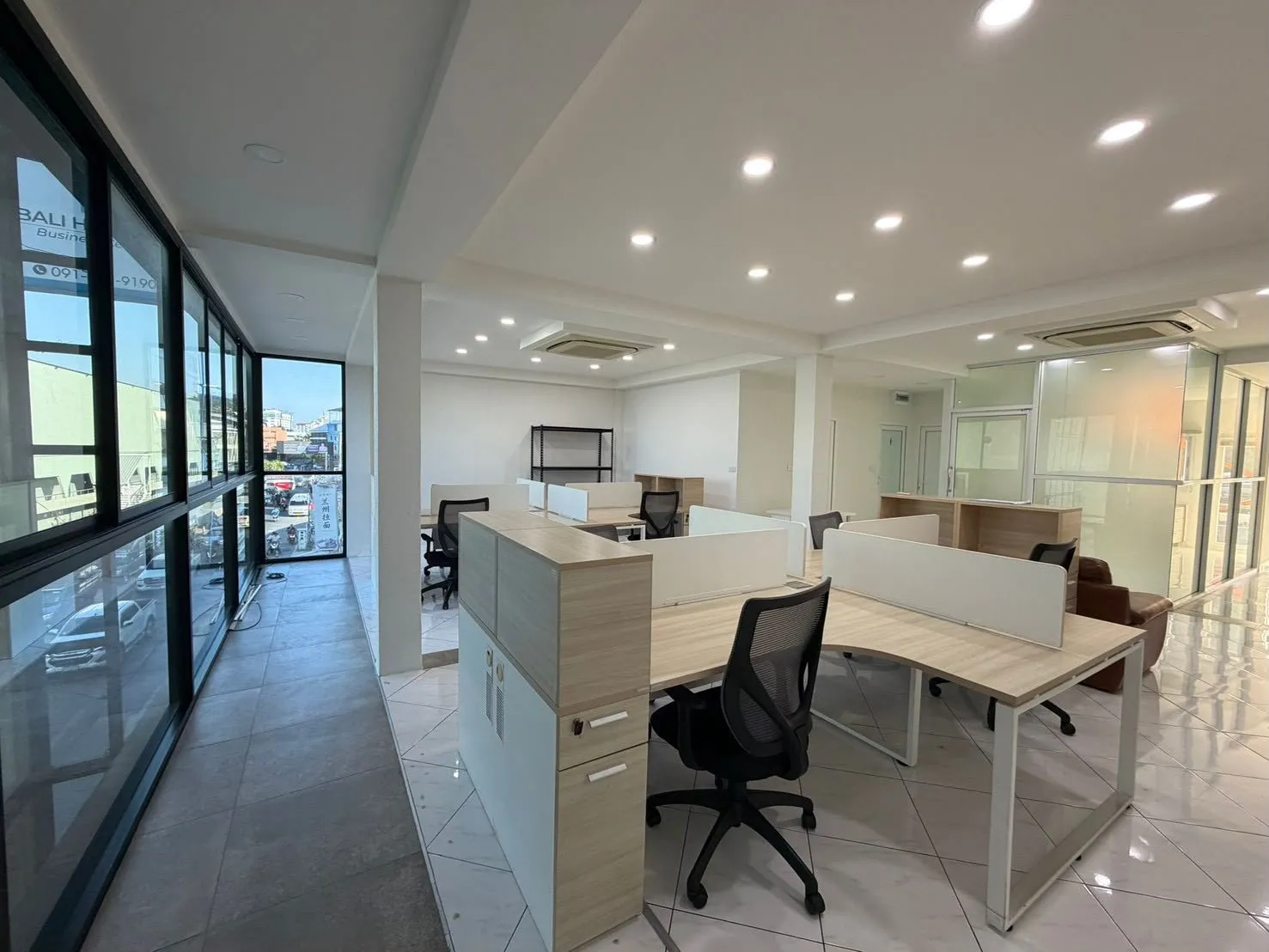 Prime Commercial Buildings for Sale — photo 3