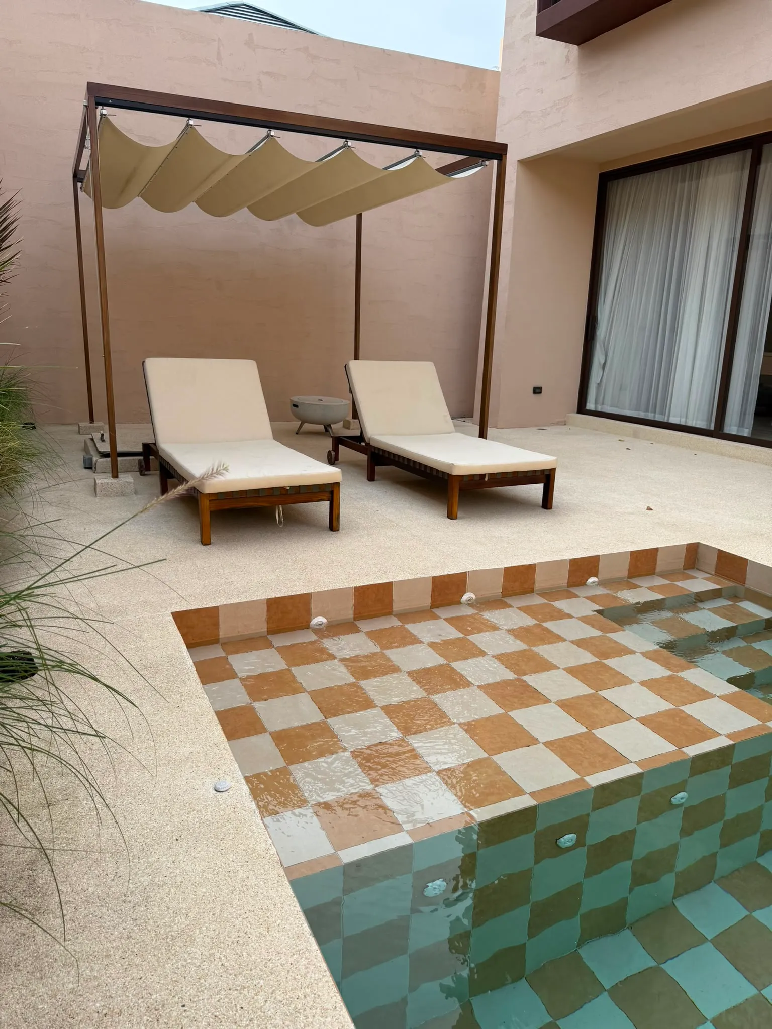 Luxury 5-Bedroom Pool Villa for Sale — photo 4