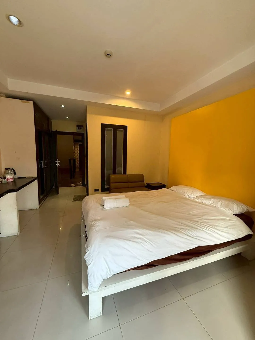 18-Room Hotel for Rent | Near Walking Street, Pattaya
