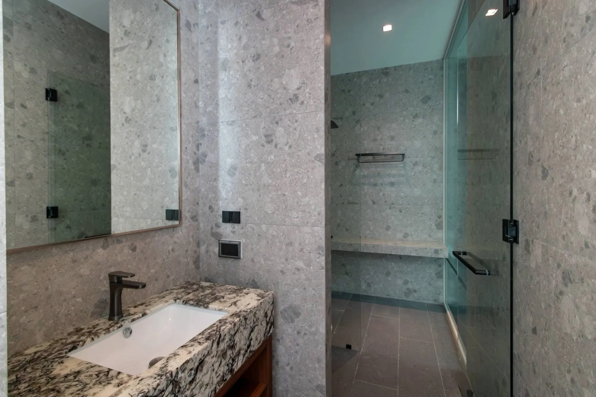 Samutra Villa For Rent — photo 29