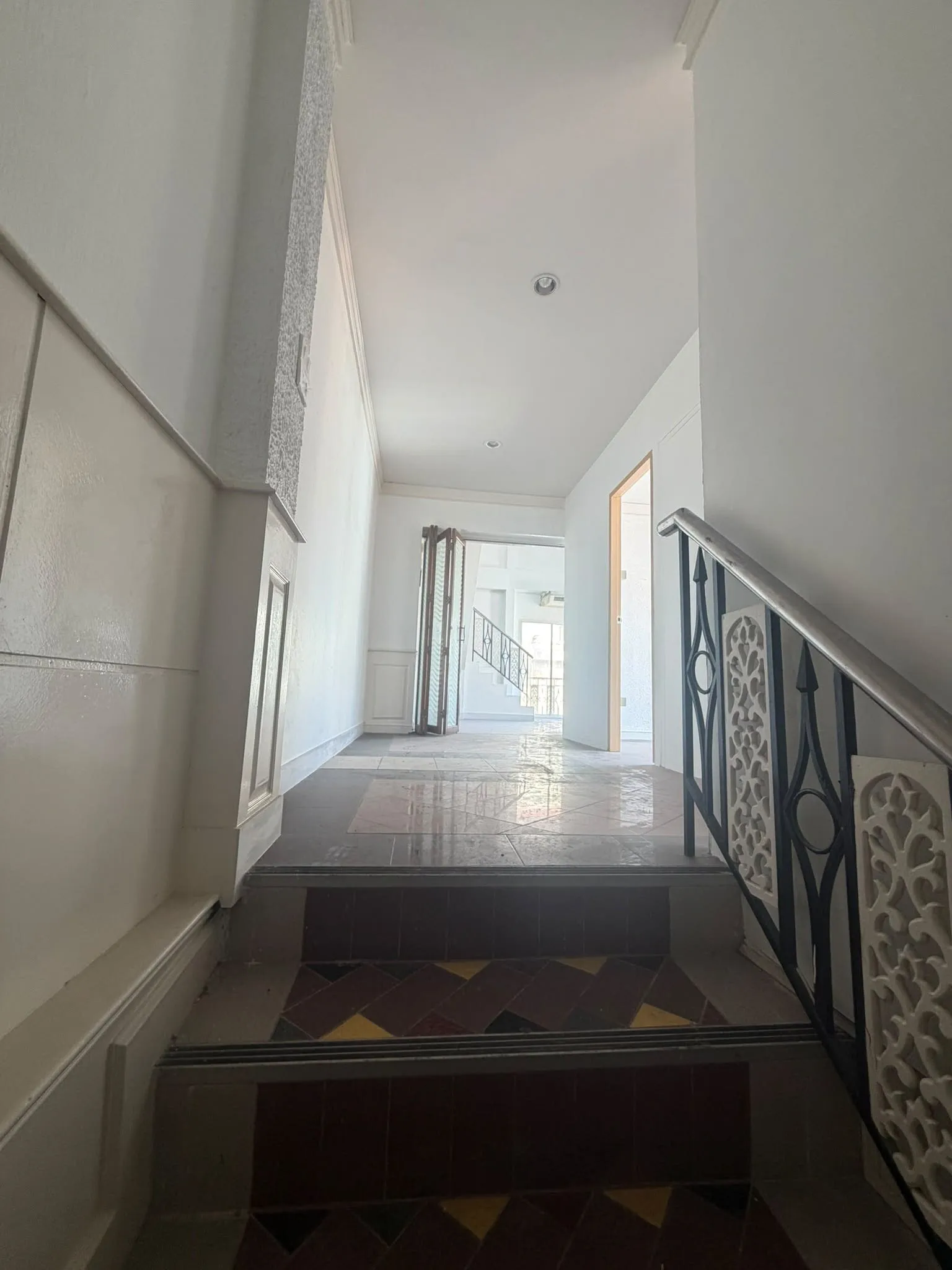 Commercial Building for Rent — photo 7