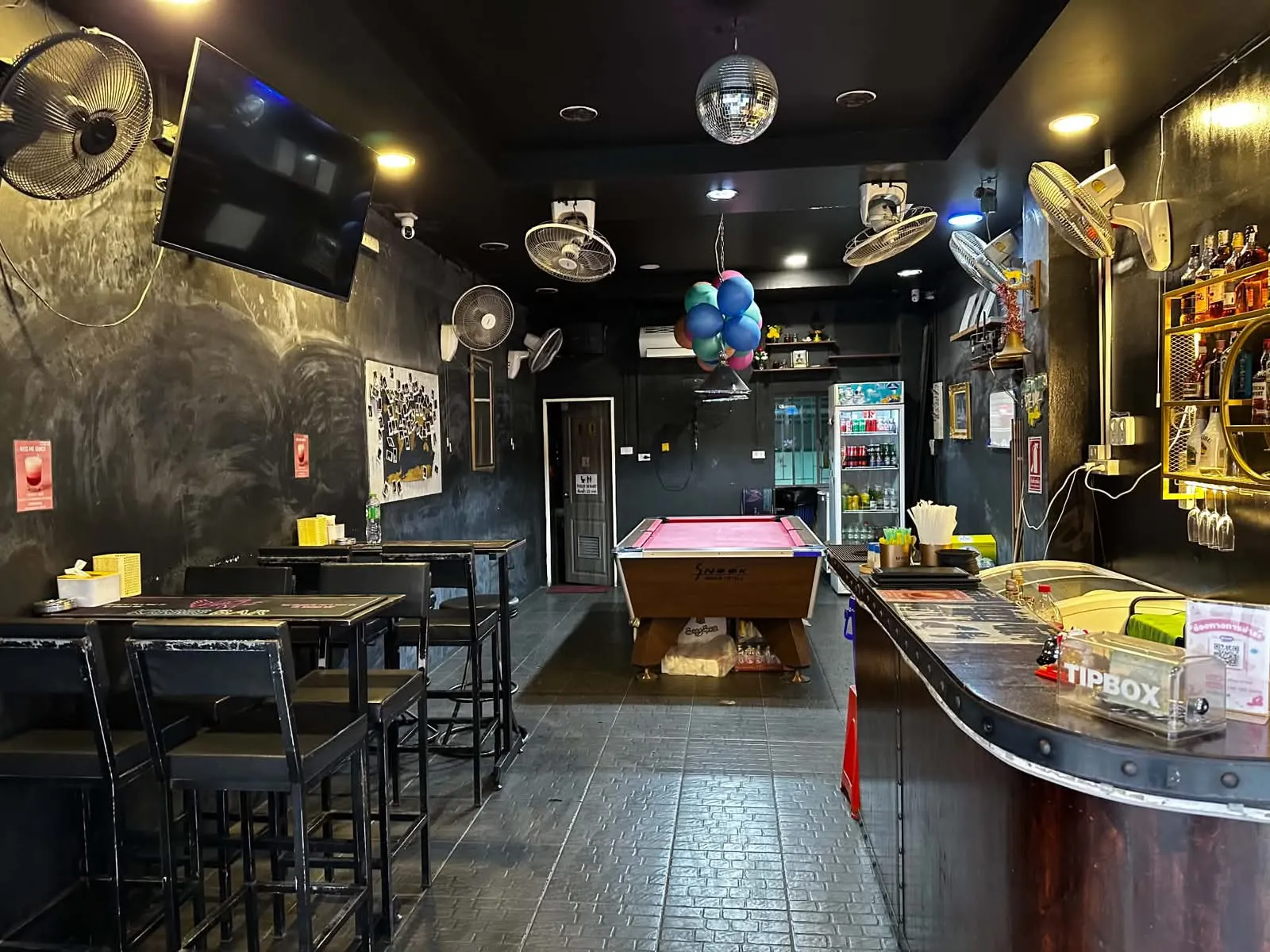 Bar for Takeover — photo 6